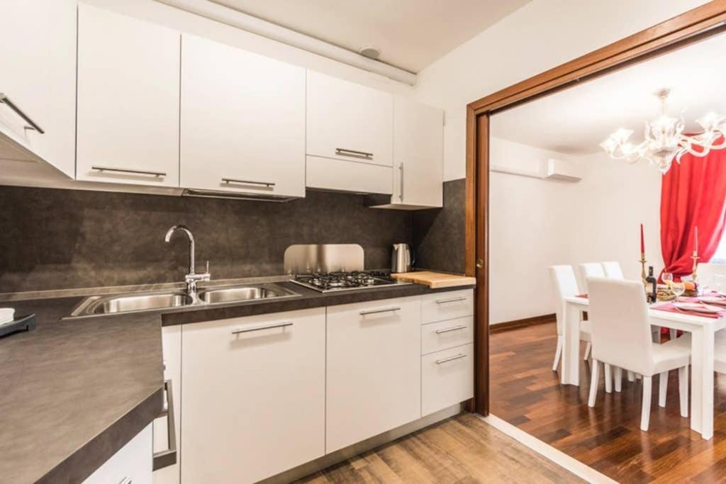 Rialto Apartment With Canal Grande View Venedig Eksteriør billede