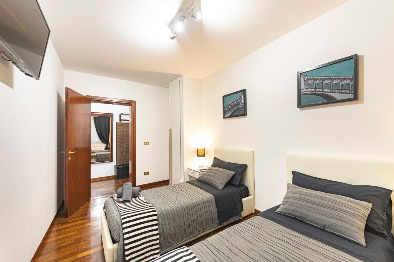 Rialto Apartment With Canal Grande View Venedig Eksteriør billede